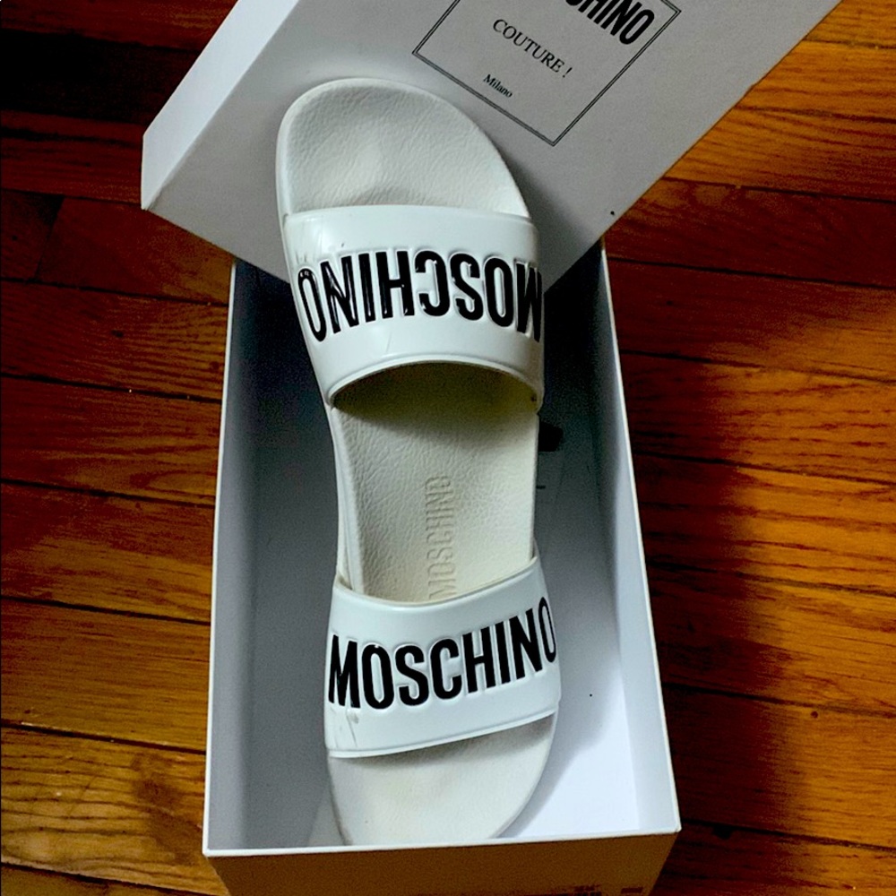 Used Moschino Slides
